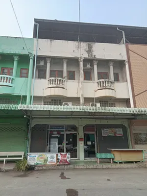อาคารพาณิชย์3ชั้นครึ่ง กาดน้ำทอง จ.แพร่