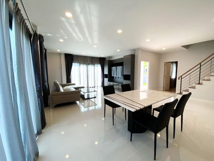 [ให้เช่า] FOR RENT CENTRO VIBHAVADI / 4 bedrooms 5 bathrooms / 57 Sqw., ภาพที่ 4