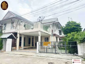 บ้านเดี่ยว 82 ตรว . หมู่บ้านปารวีร์ เพชรเกษม 63 ถนนกาญจนภินเษก 3