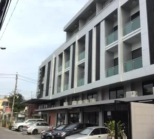 N5272 ให้เช่าอาคารสำนักงาน วิภาวดีรังสิต ซอย 20 ออกรัชดา 19 ได้ 