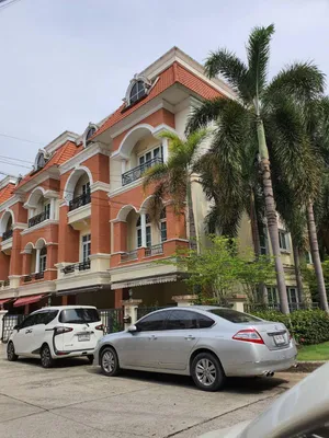❗❗ ให้เช่า ทาวน์โฮม Casa City เลี้ยงสัตว์ได้ ลาดพร้าว เลียบด่วนเอกมัย - รามอินทรา พร้อมอยู่ ❗❗