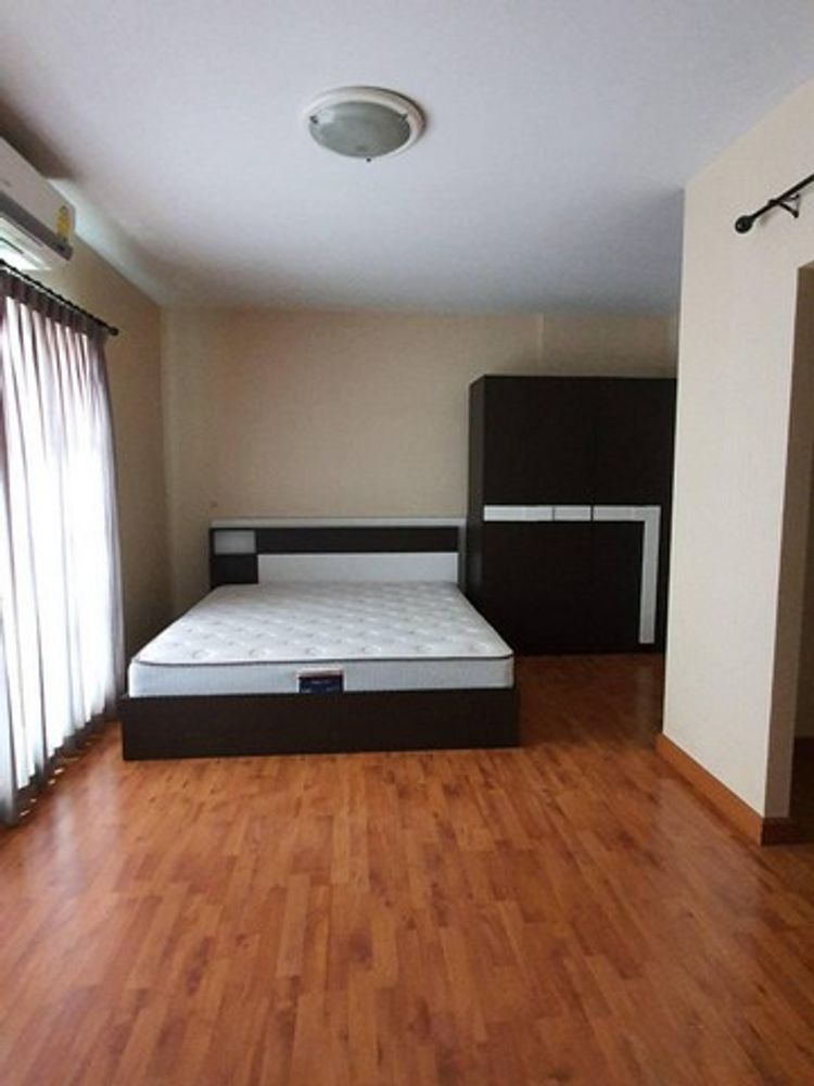 ให้เช่าทาวน์โฮม 3 ชั้น หลังมุม casa city ลาดพร้าว โยธินพัฒนา3  ใกล้, ภาพที่ 4