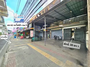ให้เช่า ตึกแถว 4 ชั้น 38 ตารางวา ติดถนน รามอินทรา ใกล้สถานีรถไฟฟ้า สายสีชมพู รามอินทรา กม. 5 แขวงท่าแร้ง เขตบางเขน กรุงเทพมหานคร