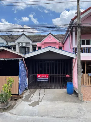 ให้เช่าบ้านทาวน์เฮ้าส์ทำเลดี! หมู่บ้านรุ่งเรืองเฮาส์ 1, ลำลูกกา คลอง 4
