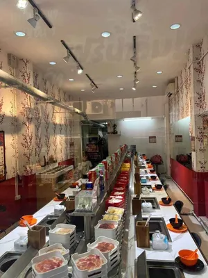 เซ้งร้านชาบูหม่าล่า ถนนสีลม พร้อมอุปกรณ์ ร้านอยู่ต้นซอยศาลาแดง 1 ห้อง 6 ชั้น 2,800,000