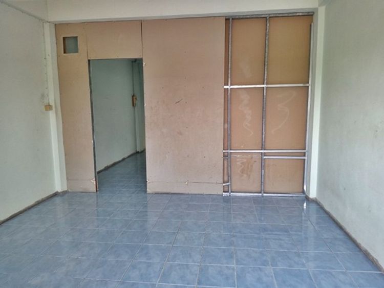 ขาย อาคารพาณิชย์ 2.5 ชั้น  ต.อ่างทอง อ.เมืองราชบุรี จ.ราชบุรี  , ภาพที่ 4