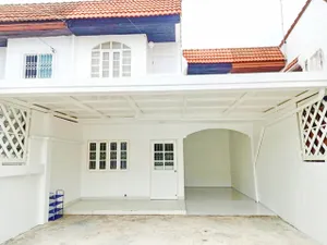สถานีรถไฟฟ้าคลองบางไผ่ 1.02 กม.บัวทอง ให้เช่า ทาวเฮ้าส์ 30 ตรว. 3นอน 2น้ำ  จอดรถ 3คัน แอร์ใหม่ 2 เครื่อง เซ็นทรัลเวสต์เกต 3.3 กม.
