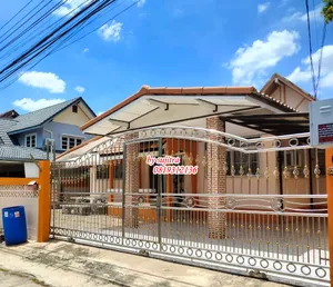 ให้เช่า บ้านเดี่ยวชั้นเดี่ยว 80 ตรว.ปรับปรุงใหม่ทั้งหลัง ใกล้เดอะมอลล์ อยู่ นวมินทร์ 42