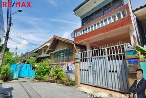 บ้านเดี่ยวประชาชื่น บางซื่อ ซอย ประชาชื่น 6 แยก 2-1 พื้นที่ 44 ตร.ว. ใกล้สถานีรถไฟฟ้า MRT เตาปูน  และ สถานีบางซื่อ ทำเลด