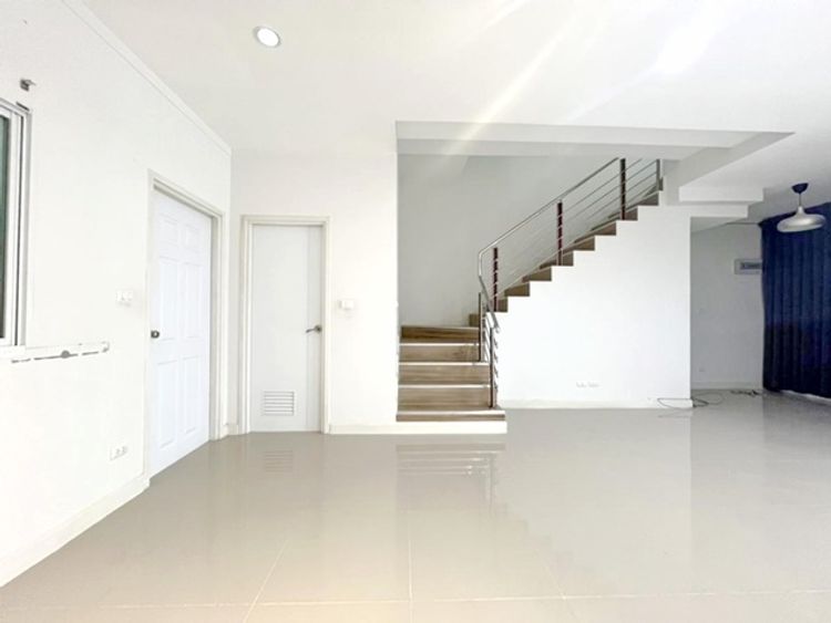 ตลาดสำเพ็ง 2 2กม. เพชรเกษม51-69 ให้เช่าทาวน์โฮม 2 ชั้น เอกชัย 24ตรว.   , ภาพที่ 4