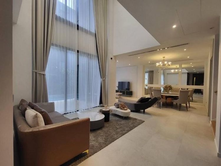 รหัสC6231 ให้เช่าบ้านเดี่ยวสุดหรู 3ชั้น Bugaan บูก้าน, ภาพที่ 4