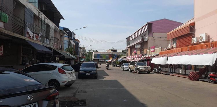 ถูกที่สุด!! อาคารพาณิชย์ 2 ชั้น ทำเลทองค้าขาย อ.เมืองพิจิตร ติดบขส., ภาพที่ 4