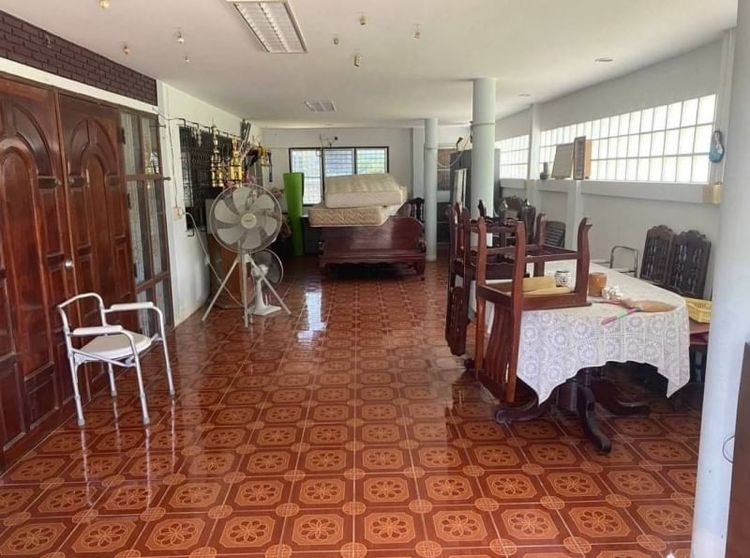 ขายบ้านเดี่ยว บ้านนอกโครงการ พิกัด รร.อัสสัมชัญ ศรีราชา, ภาพที่ 4