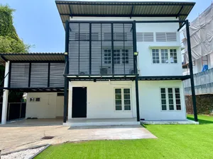 BH2916 ให้เช่าบ้านเดี่ยว 2 ชั้น  เนื้อที่ 150 ตรว.พื้นที่ใช้สอย 400 ตร.ม.ซอยรามอินทรา 42