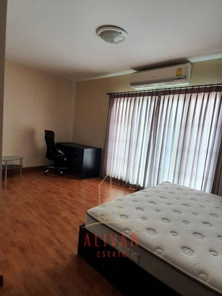 RH050424 ให้เช่า ทาวน์โฮม 3.5ชั้น 4ห้องนอน 5ห้องนํ้า Casa City ลาดพร้าว, ภาพที่ 4