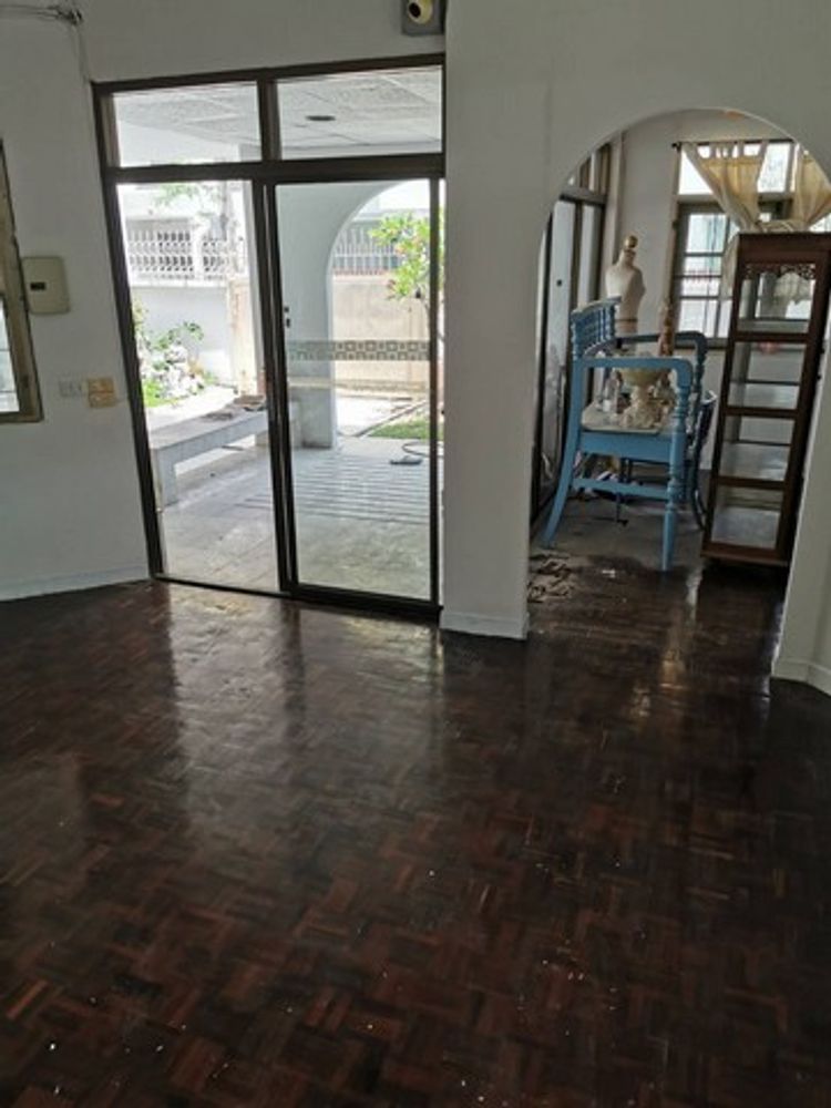 ขายบ้านเดี่ยว 2 ชั้น หลังมุม 71 ตรว. 4 ห้องนอน ซอยเย็นอากาศ 1 ย่านสาทร , ภาพที่ 4