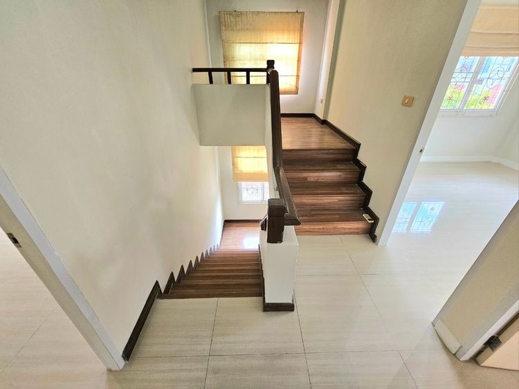บ้านเดี่ยว หมู่บ้าน วราภิรมย์ คลอง 3 ถนนเมน เนื้อที่ 54.4 ตร.ว. 4 3, ภาพที่ 4