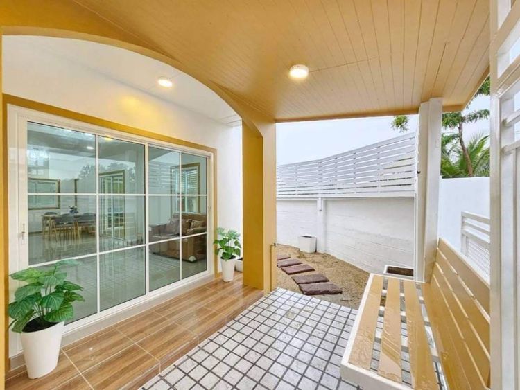 ขาย ทาวน์โฮม ตกเเต่งหม่บ้านบัวทองธานี 8 120 ตรม. พร้อมอยู่, ภาพที่ 4