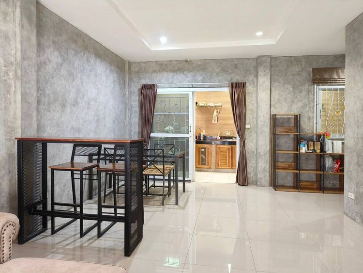 ขาย🏘️ทาวน์เฮาส์ 2 ชั้น หมู่บ้านราชพฤกษ์ 11 สุวรรณภูมิ ลาดกระบัง, ภาพที่ 4