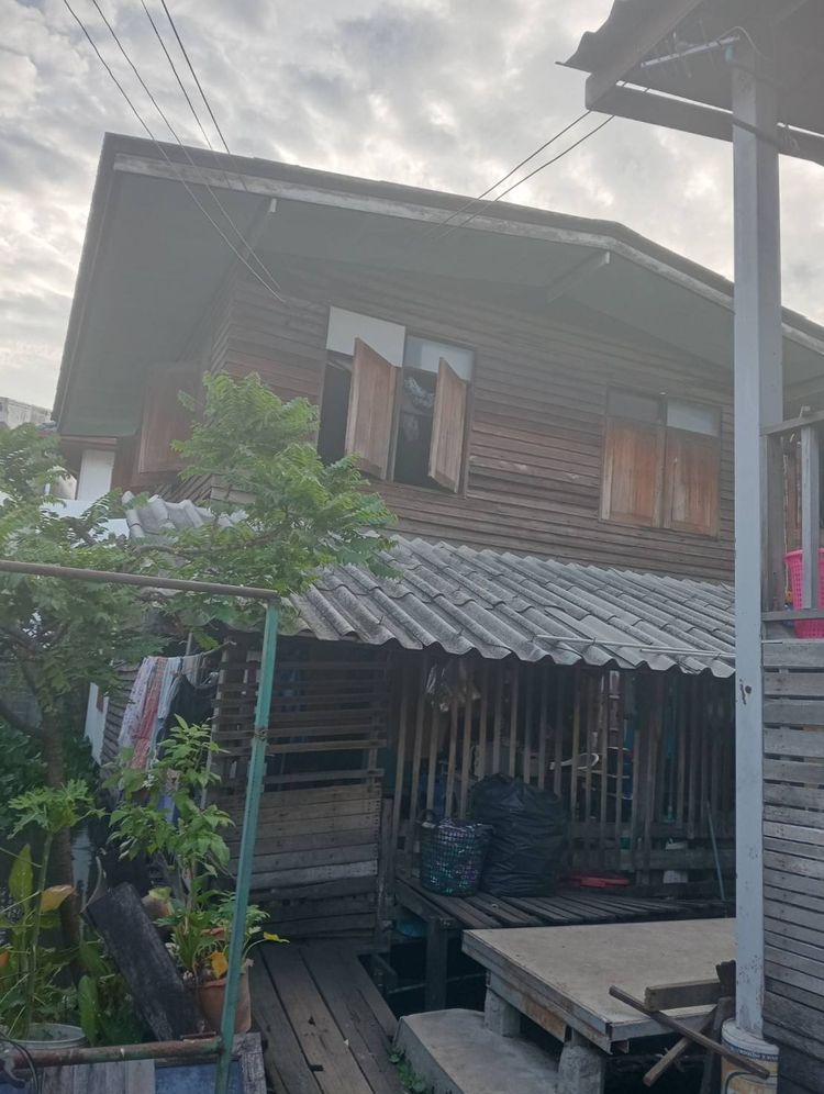 ขายที่ดิน 52 ตร.ว. พร้อมบ้าน 2 ชั้น 2 หลัง ซอยงามวงศ์วาน 23, ภาพที่ 4