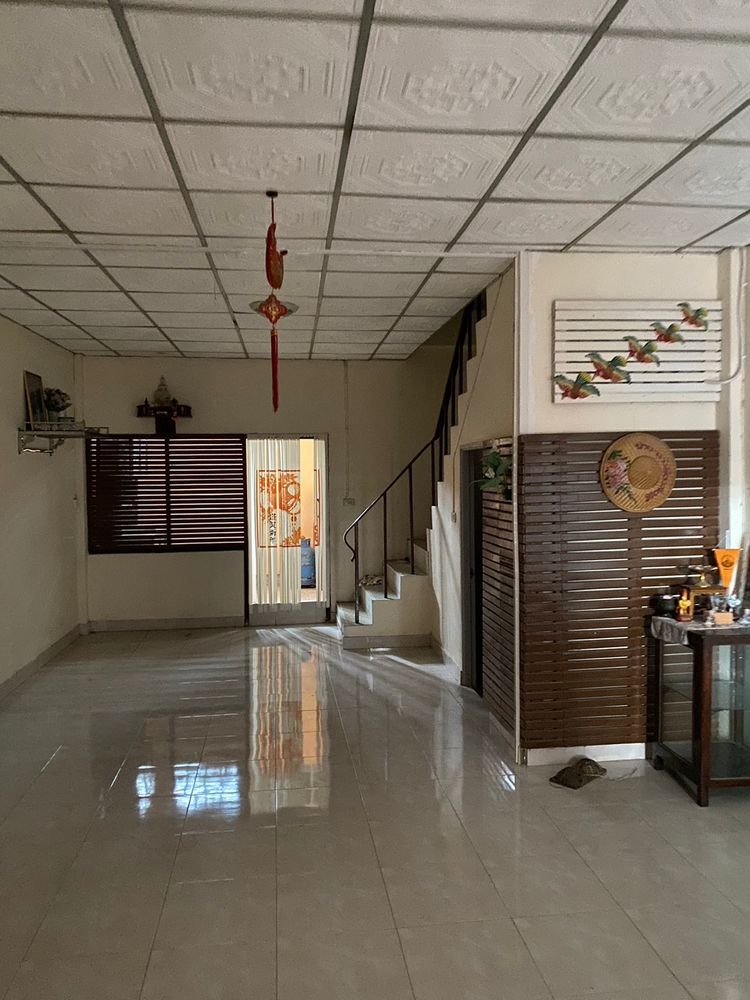 ขายบ้านทาวเฮ้าส์ ใจกลางเมือง บ้านเลขที่ 598 **ลดราคาเหลือเพียง 1.7, ภาพที่ 4