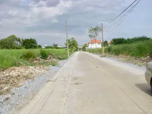 ให้เช่าที่ดิน ในหมู่บ้านกฤตยา ใกล้ถนนบางนา-ตราด บางพลีใหญ่ สมุทรปราการ