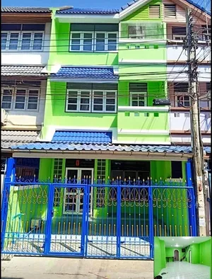  สวนผัก 15-21 21ตรว.เซ็นทรัล ราชพฤกษ์ ให้เช่าทาวน์เฮาส์ 3 ชั้น 221ตรม. เซเว่น 4นอน 2น้ำ 1จอดรถ 2แอร์  สภาพสวย เดินทางสะดวก