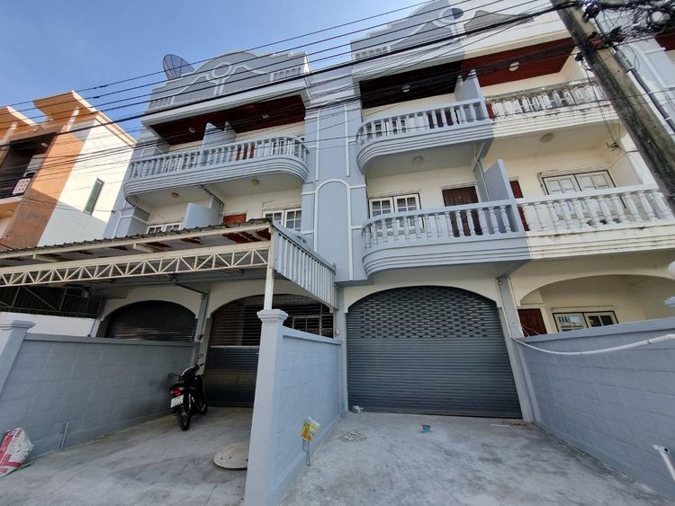 ทาวน์โฮม รีโนเวทใหม่ มบ.ไพโรจน์กิจจา ใกล้เซ็นทรัลบางนา, ภาพที่ 4