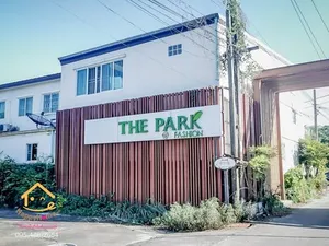 ขายถูก!! ทาวน์เฮ้าส์ 2 ชั้น หมู่บ้านเดอะปาร์ค แอท แฟชั่น (The Park @Fashion) 