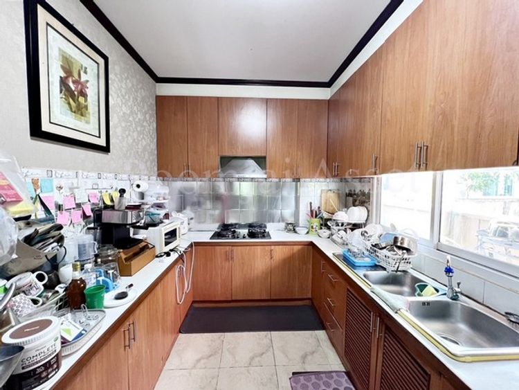 บ้านเดี่ยว 2 ชั้น หมู่บ้าน เฟื่องสุข 2 ถนนกาญจนาภิเษก ลำโพ , ภาพที่ 4