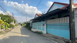 บ้านเดี่ยว เมืองพิจิตร ใจกลางเมือง ใกล้สิ่งอำนวยความสะดวก เหมาะสำหรับอยู่อาศัย