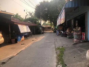ขายที่ดิน 56ตรว. พร้อมห้องรับฝากรถ มีรายได้เดือนละ 20,000 กว่าบาท อยู่หลังสถานีรถไฟพิจิตร