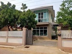 บ้านสวยสไตล์ลอฟท์ ปูนเปลือย ดีไซน์สวยงาม ฟ้าฮ่าม   