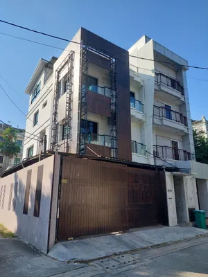 ขายทาวน์เฮ้าส์ 4 ชั้น 40 ตร.วา ซอยพหลโยธิน 14 ใกล้ BTSอารีย์ ตกแต่ง Loft Style โครงสร้างบ้านแข็งแรง