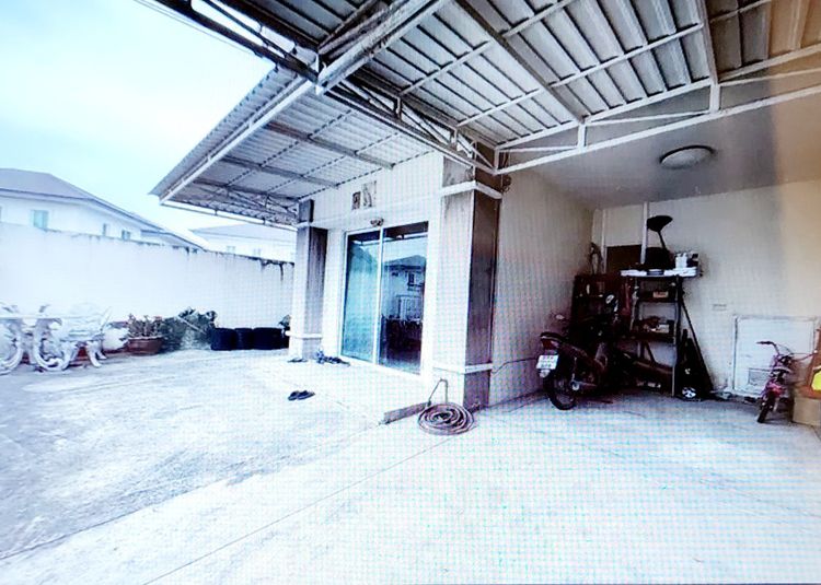 ทาวน์เฮ้าส์ แนว บ้านแฝด ห้องริมหน้าโครงการ 900ม. ถึง รถไฟฟ้า เซ็นทรัล, ภาพที่ 4
