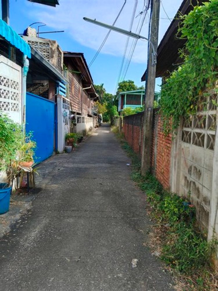 ขายบ้านพร้อมที่ดิน อำเภอสวรรคโลก จังหวัดสุโขทัย ขนาด 53 ตารางวา , ภาพที่ 4