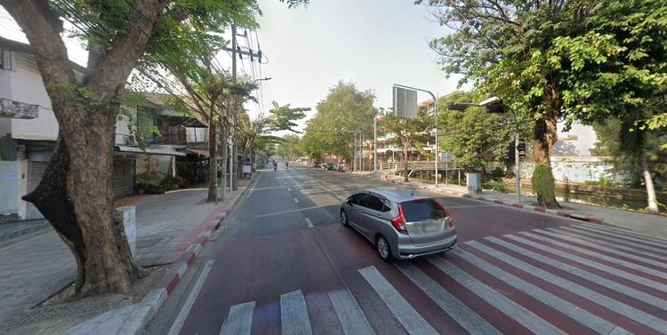 ขายที่ดินเปล่า ติดถนนร่วมจิตต์ !, ภาพที่ 4