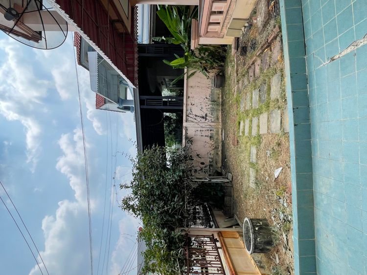 ขายบ้านมือสองสำหรับรีโนเวทหรือตกแต่งเล็กน้อย หมู่บ้านขนาดกลาง เงียบสงบ, ภาพที่ 4