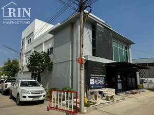 ขาย /เช่า โฮมออฟฟิต  3 ชั้น  เนื้อที่ 105 ตร.วา พื้นที่ใช้สอยกว่า 675 ตร.เมตร 