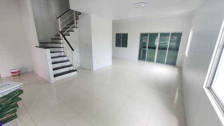 ให้เช่า ทาวน์เฮ้าส์ 2 ชั้น The connect 12a กิ่งแก้ว 37 บ้านรีโนเวทใหม่, ภาพที่ 4