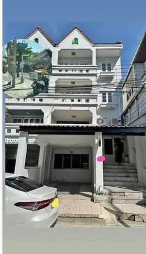 ให้เช่าทาวน์โฮม 3.5 ชั้น ซอยปรีดีพนมยงค์ ใกล้BTS พระโขนง  