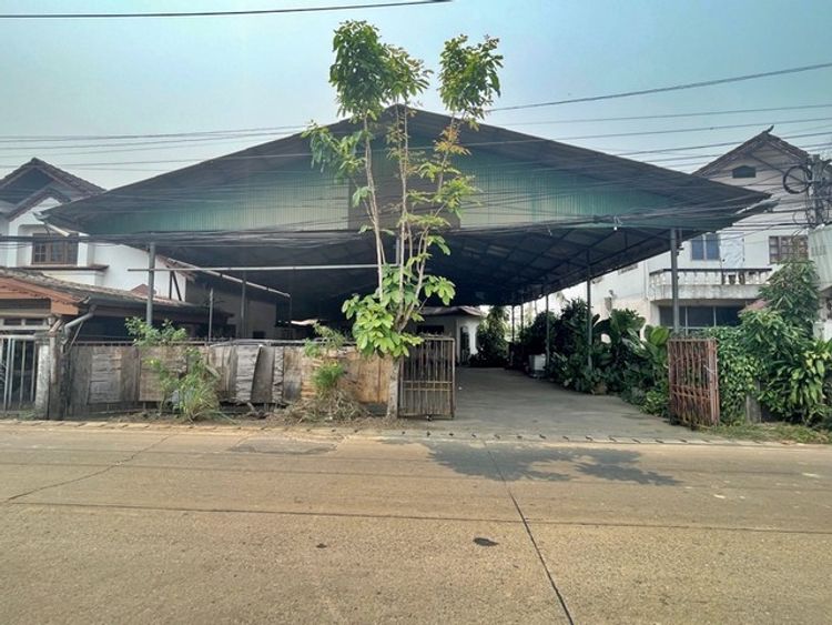 ขาย บ้านพักอาศัยตึก 2 ชั้น ต.บ้านกลาง อ.เมืองลำพูน จ.ลำพูน  PAP3-0085 , ภาพที่ 4