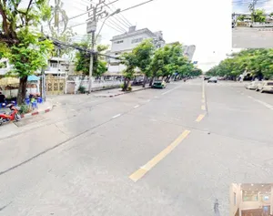 เซ็นทรัล พระราม 3  BTS เซนต์หลุยส์ ไม่เคยอยู่ ช่องนนทรี ให้เช่าบ้านเดี่ยว 2 ชั้น 1.5กม 48ตรว. 215ตรม. ติดถนนใหญ่ 5นอน 
