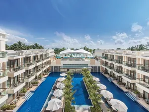 ขายโรงแรม 4 ดาว ขนาด 224 ห้อง ใกล้หาดกะรน จ.ภูเก็ต