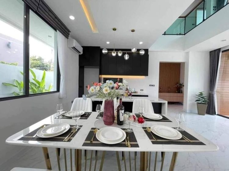 H372 ขายหรือให้เช่าบ้านพูลวิลล่า 2 ชั้น สไตล์โมเดิร์น 3 นอน ห้วยใหญ่, ภาพที่ 4