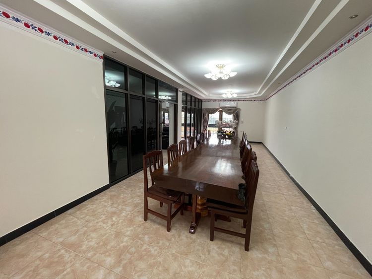 ขาย อาคารพาณิชย์ 2 ชั้น 5 ยูนิต ติด ถ.มิตรภาพอุดร-ขอนแก่น 800 ตรม. 11, ภาพที่ 4