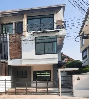 N5186 ให้เช่า บ้านแฝด 3 ชั้น  โครงการเวอรีเดียน ราชพฤกษ์ 5 ห้องนอน 4ห้องน้ำ 