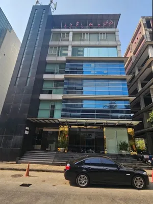 BH2836 ออฟฟิตให้เช่าเมืองทองแจ้งวัฒนะ เฟอร์ครบ โต๊ะเก้าอี้ มีลิฟต์ มีที่จอดรถ ชั้นใต้ดิน คุณบัว Bua Agent 0936464597,0826914598 Line :Bua093