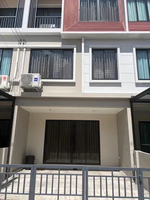 P218 ให้เช่าทาวน์โฮม 3 ชั้น บ้านใหม่ไม่เคยอยู่ เดอะ ทรอป เออเบิร์น มอเตอร์เวย์-ลาดกระบัง The Trop Urban Motorway-Ladkrabang ถนนประชาพัฒนา