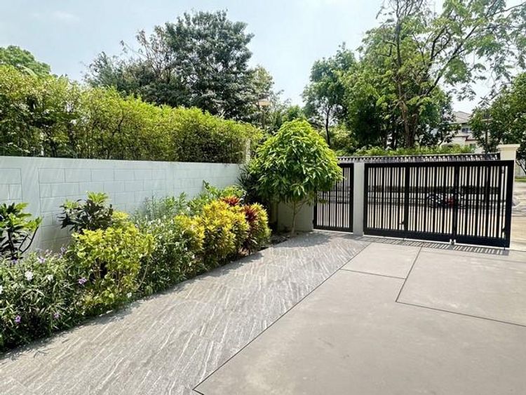 POR4320 ขายบ้านเดี่ยว พร้อมลิฟท์ สระว่ายน้ำส่วนตัว ใกล้สี่แยกวงศ์สว่าง, ภาพที่ 4